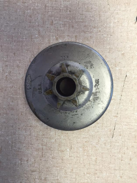 190-L7 Herr Sprocket USE ON STIHL 028 (USE AFTER SERIAL # 8991531 .325 PITCH 7 TEETH