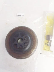 300878 Genuine McCulloch DRUM-SPROCKET ASSEMBLY 7-Teech 600 with needle bearing