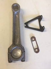 299632 Connecting Rod Briggs and Stratton NOS