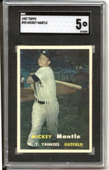 1957 Topps #95 Mickey Mantle SGC 5 New York YANKEES HOF