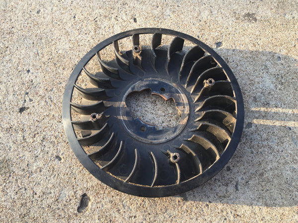 498157 *USED* Briggs & Stratton Flywheel Fan.  Replaces 281053.