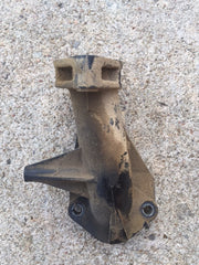 592842 Intake Manifold *USED* Briggs & Stratton.  Alt. 690193.