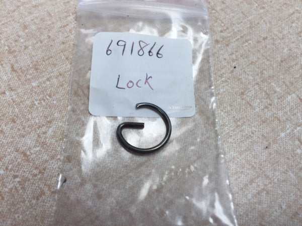 691866 Piston Pin Lock *USED* Briggs & Stratton.