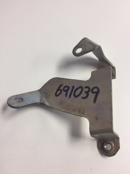 691039 Fuel Pump Bracket *USED* Briggs & Stratton